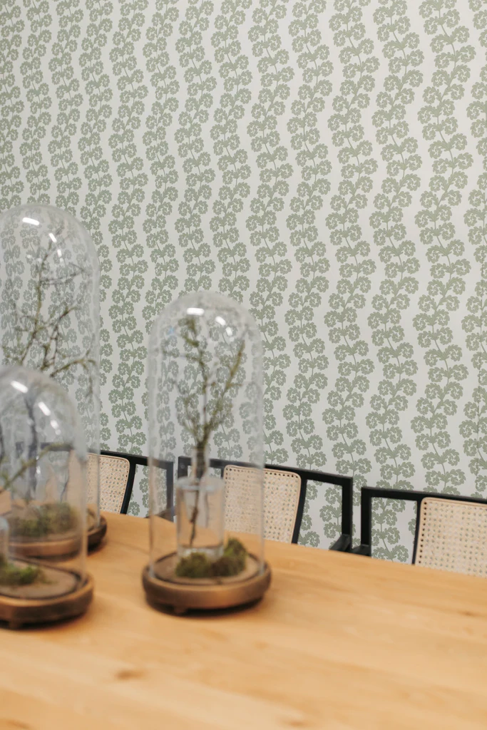 Organic Garden Waves Wallpaper - Image 3