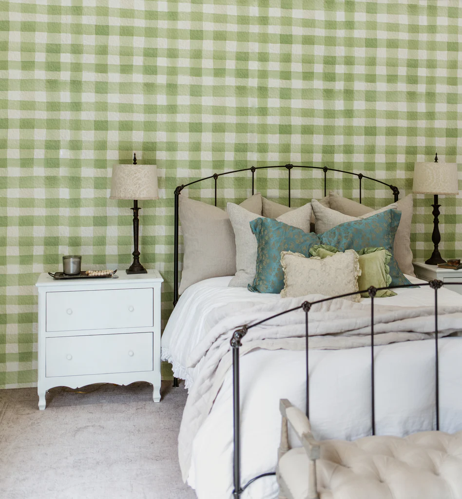 The Gingham Wallpaper - Image 5
