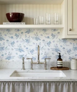 Alternative view of The Porcelain Wallpaper